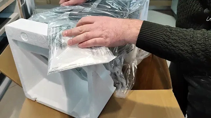 SCHTOFF Wanda 60 Black-новинка в линейке полновстраиваемых вытяжек. 1200 м3/ч, пульт ДУ. Распаковка.
